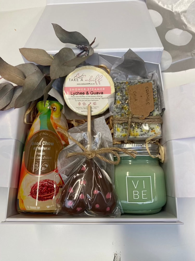 Curator's Choice Gift box